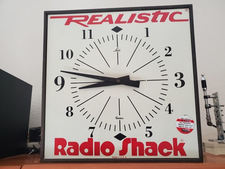 Radio Shack Realistic wall clock