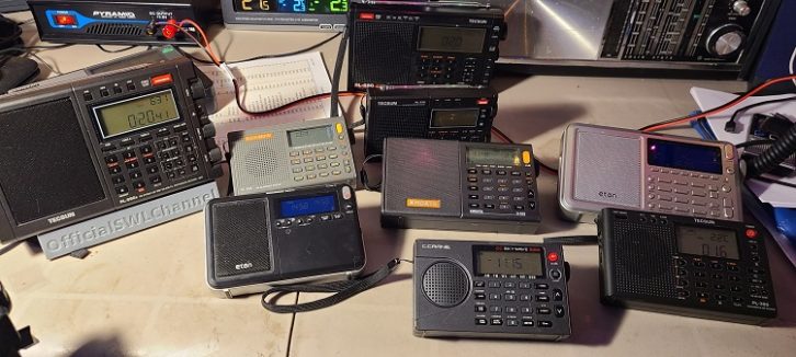 Shortwave portables in the collection of Gilles Letourneau 