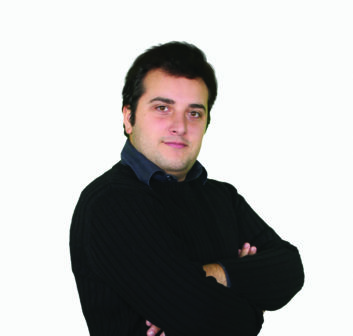 headshot of Davit Robakidze