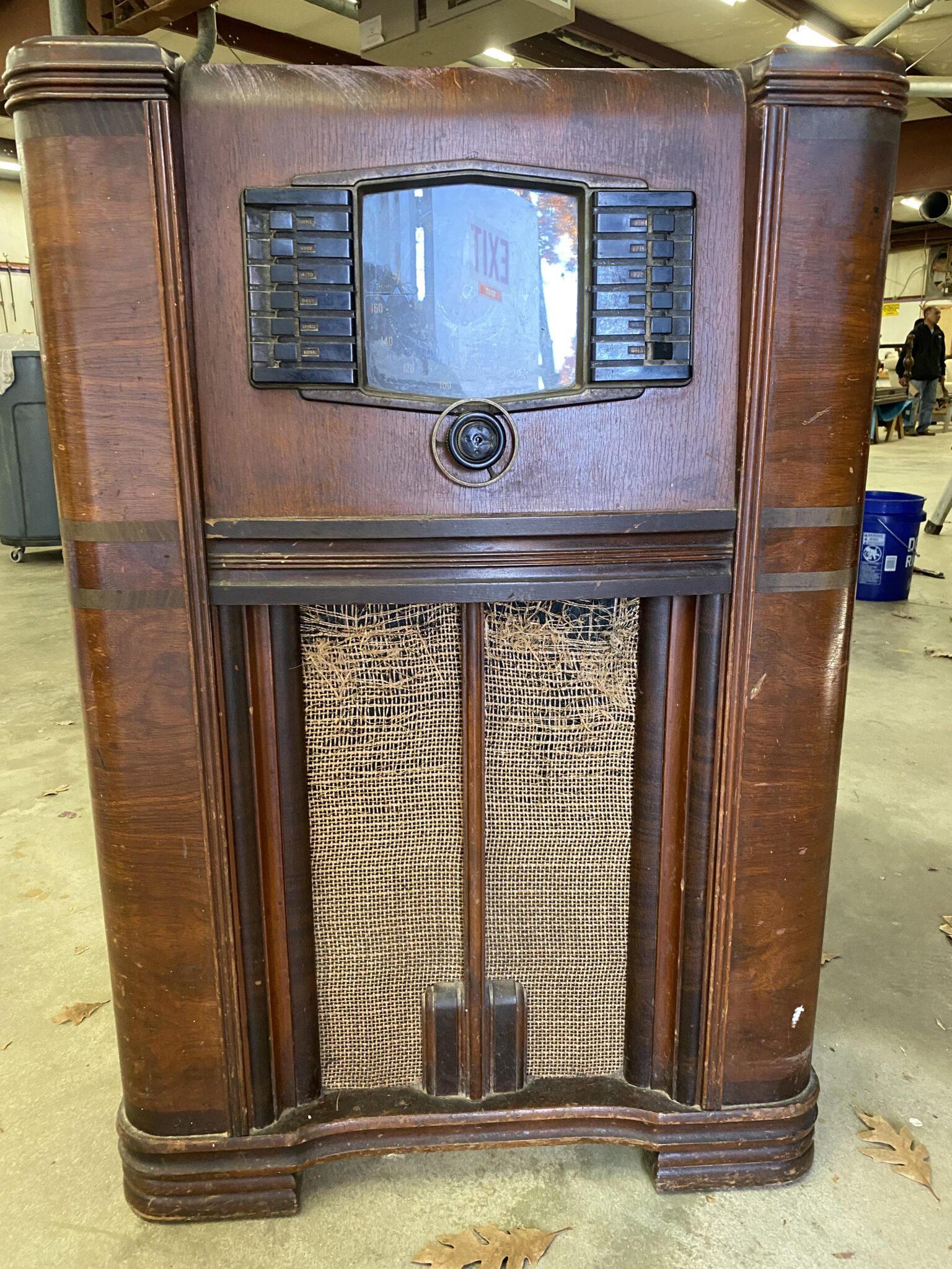 What to Do With That Old Antique Radio - Radio World