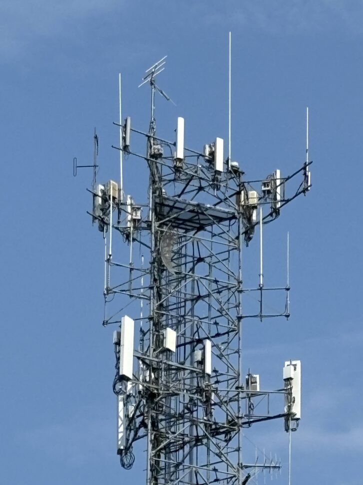 A tower of one of DNAV's customer sites
