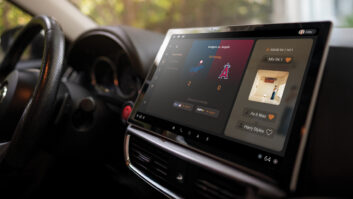 Live score on a Gracenote connected dashboard.