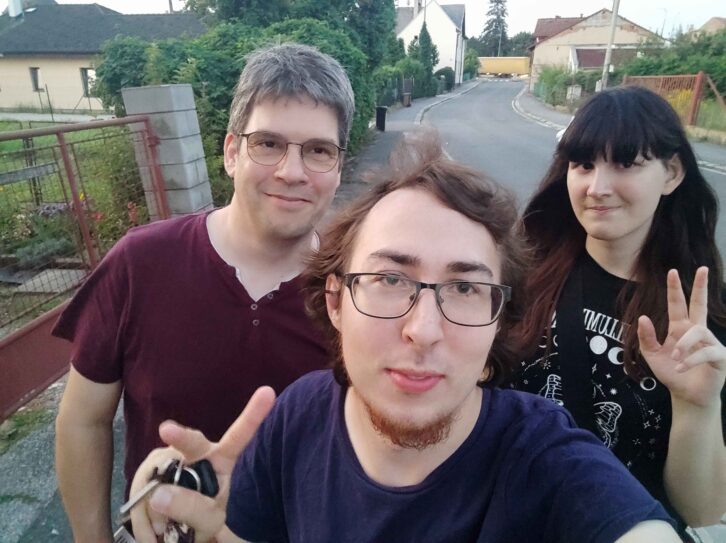 Sjef Verhoeven and Marek Farkaš meet near the latter’s home in the Czech Republic. At right is Ester Vlčková, one of the project’s founders.