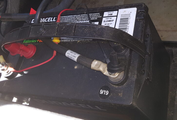 Fig. 4: Visually inspect the battery.