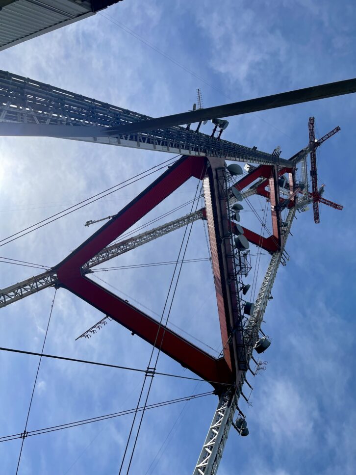 Looking upward, under Sutro Tower, which stands 977 feet tall. Credit: Elaine Leung