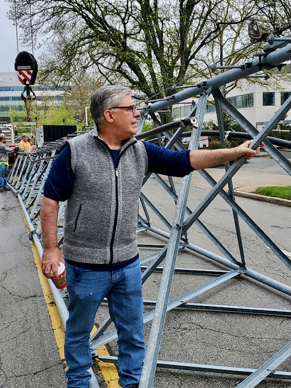 Skalish bids adieu to a dismantled tower that was used for WBEB(FM)’s STL from City Line Avenue in Bala Cynwyd, Pa., in 2024.