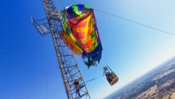Hot air balloon strikes KYKX(FM) tower in Texas.