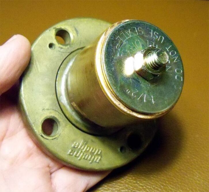 The finished adapter.