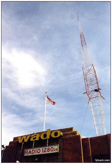 The former WADO(AM) Blaw-Knox tower dated back to 1934. This photo is from March 1998, courtesy of Scott Fybush.