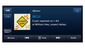 Quu accident alert on an HD Radio screen