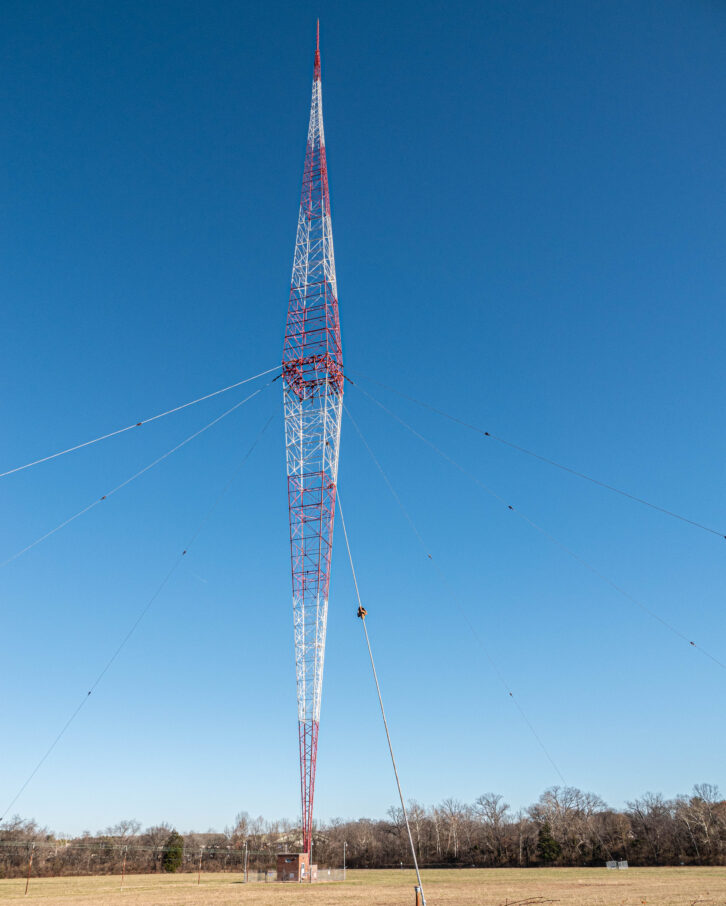 Fig. 1 The WSM Blaw-Knox tower.