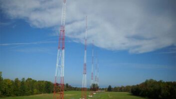 Crawford’s WDCZ(AM), 970 kHz, Buffalo, N.Y., with Lake Erie in the background.