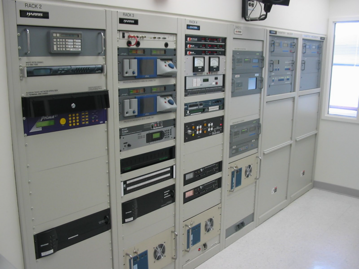 WNYC’s completed transmitter room at the Empire State Building in November 2002.