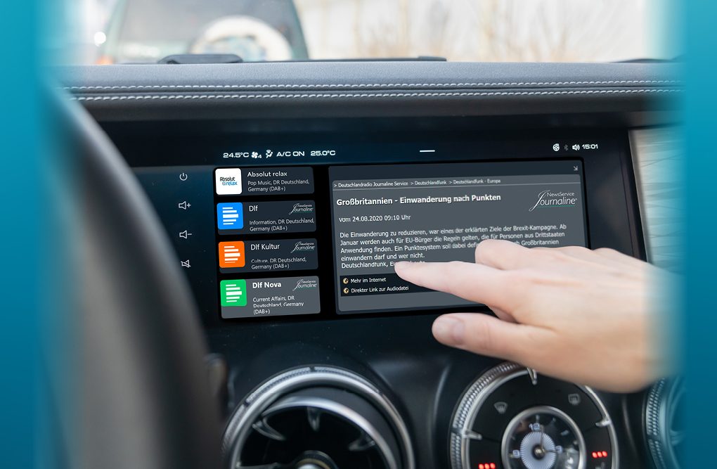 The Journaline service on a DRM-enabled car receiver. Credit: DRM Consortium
